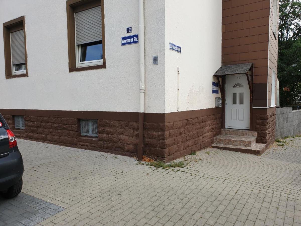 Gaestewohnung Pirmasens Exterior photo